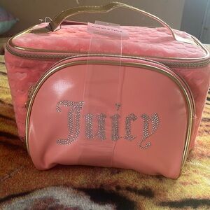 Juicy couture 2 piece cosmetic travel bags 1 travel toiletry bottle included